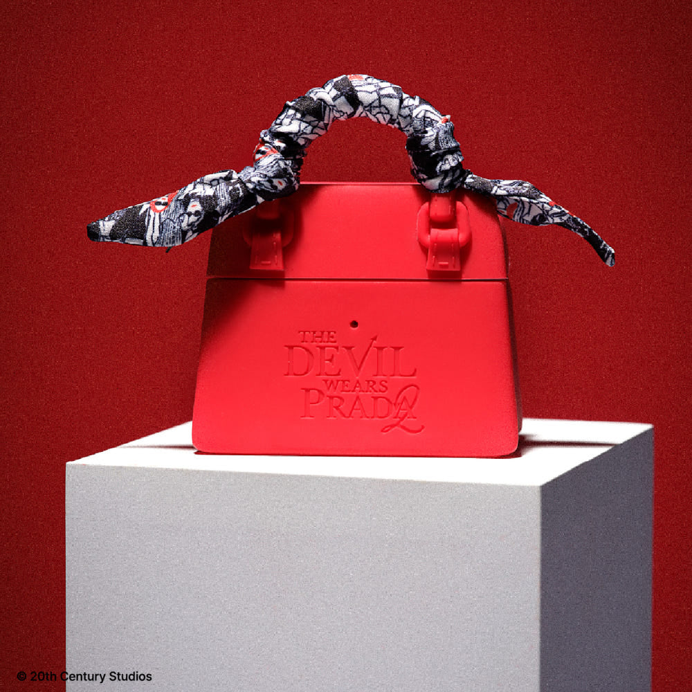 韓国 MEGABOX限定 『プラダを着た悪魔2』 キーリング, AirPods3 シリコンケース